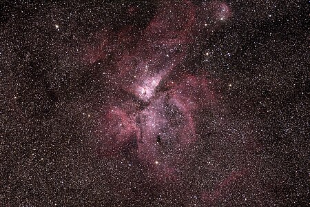 哈伯太空望远镜（HST）的NGC 3372影像创建者：HST/NASA/ESA
                            